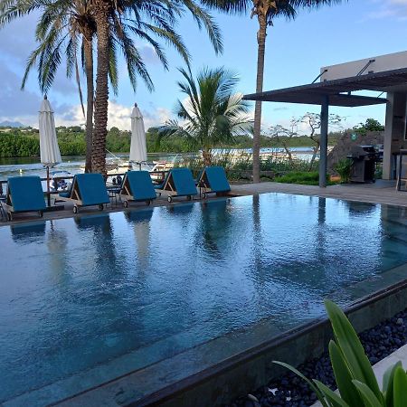Studio The Waterclub Rivière Noire エクステリア 写真